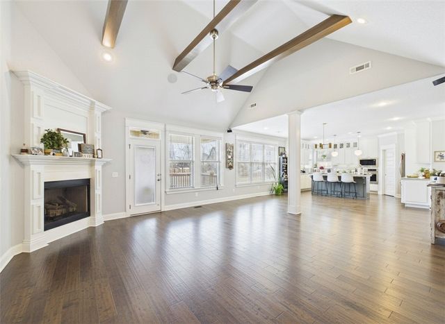 302 NW Shady Lane, Bentonville, AR 72712