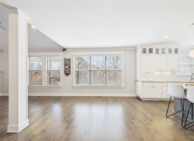 302 NW Shady Lane, Bentonville, AR 72712