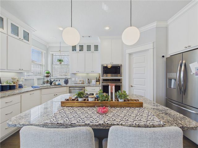 302 NW Shady Lane, Bentonville, AR 72712