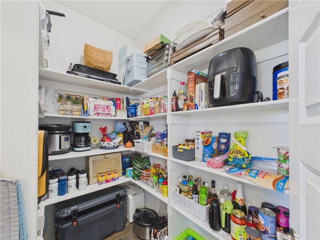 302 NW Shady Lane, Bentonville, AR 72712