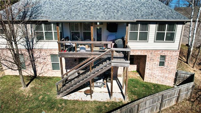 302 NW Shady Lane, Bentonville, AR 72712