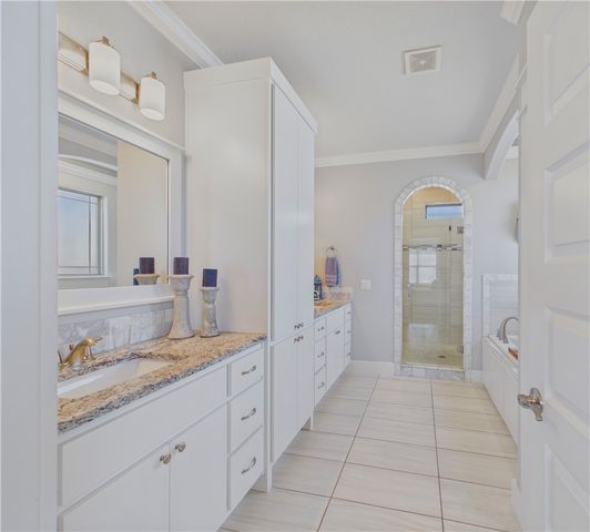 302 NW Shady Lane, Bentonville, AR 72712