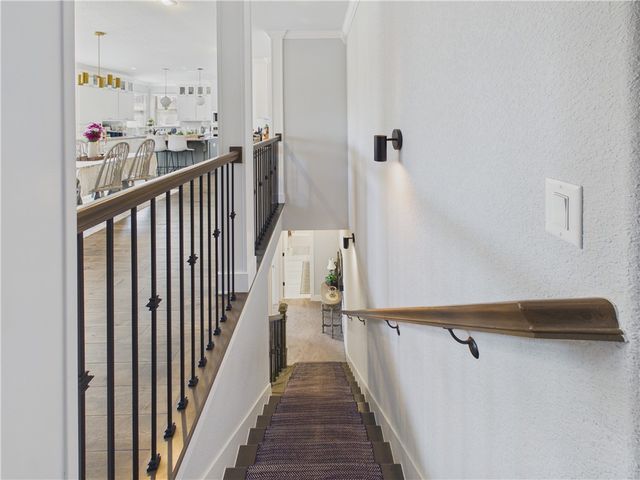 302 NW Shady Lane, Bentonville, AR 72712