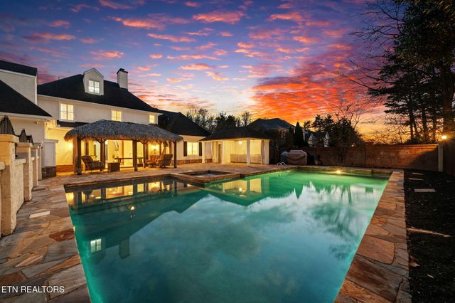 7001 Old Kent Drive, Knoxville, TN 37919