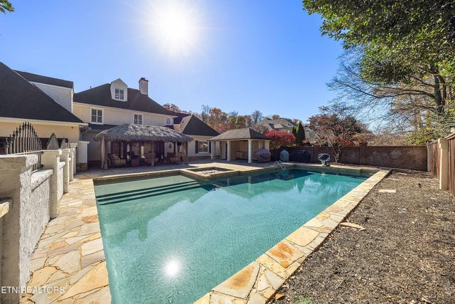 7001 Old Kent Drive, Knoxville, TN 37919