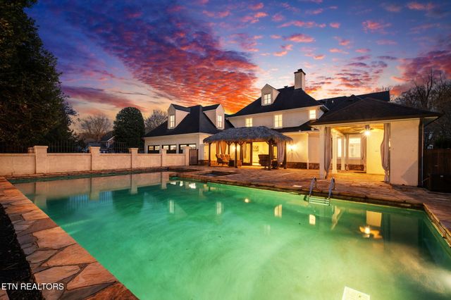 7001 Old Kent Drive, Knoxville, TN 37919