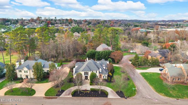 7001 Old Kent Drive, Knoxville, TN 37919