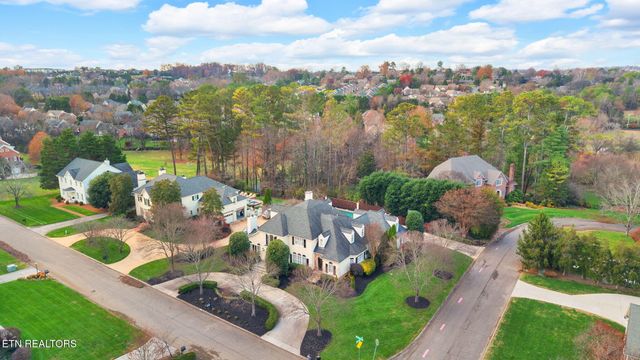 7001 Old Kent Drive, Knoxville, TN 37919