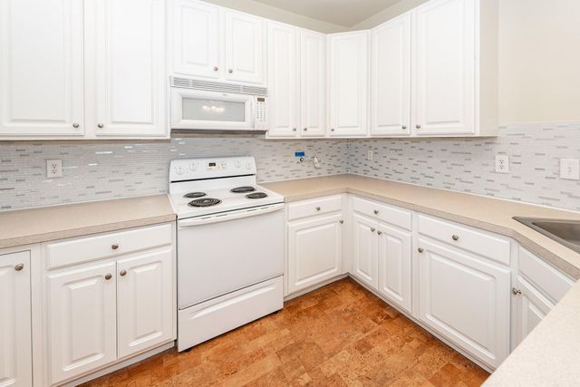 3106 Mariners Way, Moncks Corner, SC 29461