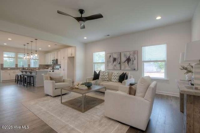 390 Lamer Loop 101, Shallotte, NC 28470