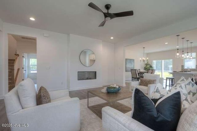 390 Lamer Loop 101, Shallotte, NC 28470