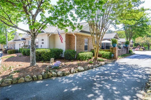 149 Villa Park Circle, Stone Mountain, GA 30087