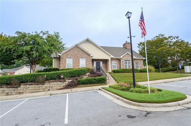 149 Villa Park Circle, Stone Mountain, GA 30087