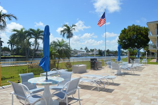 745 SE 19th Avenue 114, Deerfield Beach, FL 33441