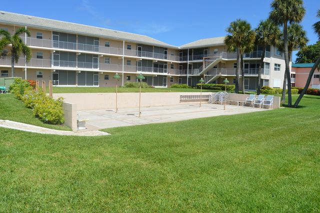 745 SE 19th Avenue 114, Deerfield Beach, FL 33441