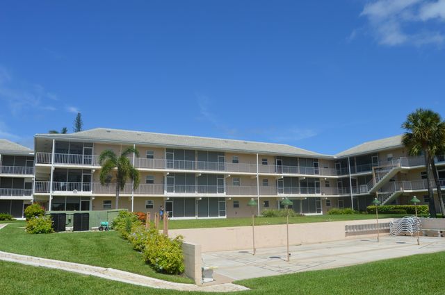 745 SE 19th Avenue 114, Deerfield Beach, FL 33441