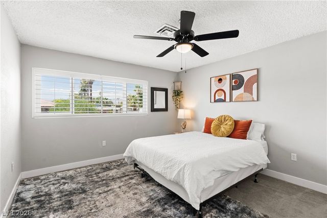 845 Kenny Way, Las Vegas, NV 89107