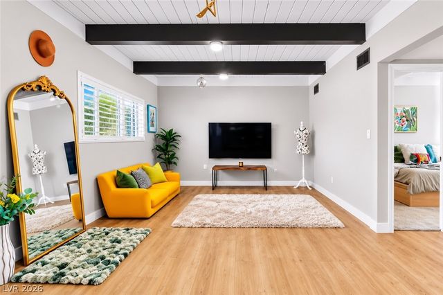845 Kenny Way, Las Vegas, NV 89107