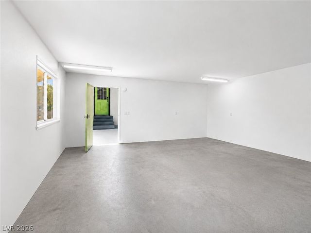 845 Kenny Way, Las Vegas, NV 89107