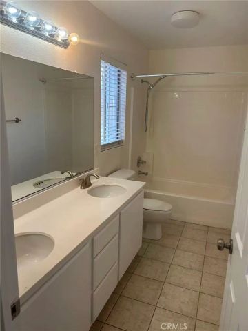 5784 Hacienda Way, Fontana, CA 92336