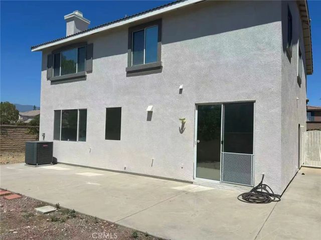 5784 Hacienda Way, Fontana, CA 92336
