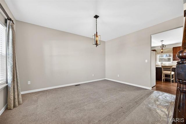 449 Jockeys Run, Wentzville, MO 63385