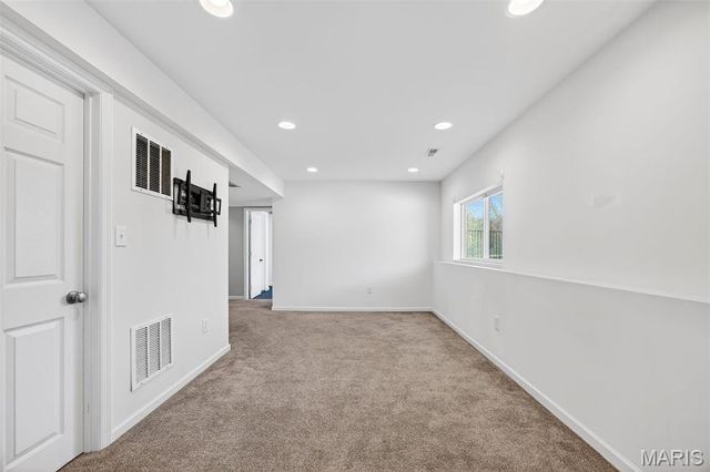 449 Jockeys Run, Wentzville, MO 63385