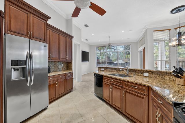 893 Forest Glen Lane, Wellington, FL 33414