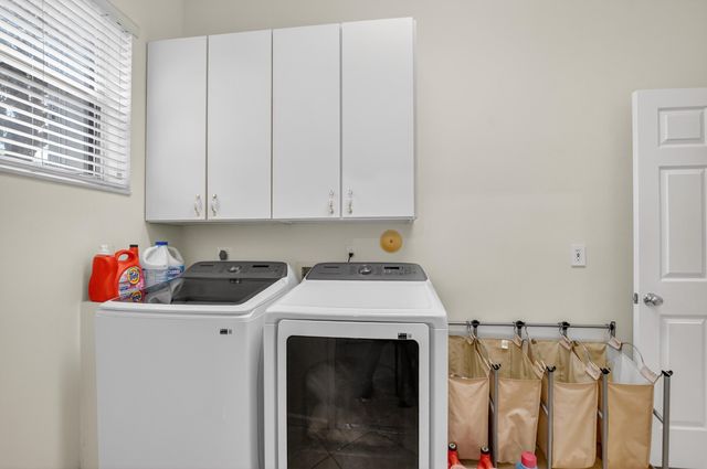 893 Forest Glen Lane, Wellington, FL 33414