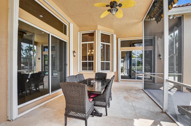 893 Forest Glen Lane, Wellington, FL 33414