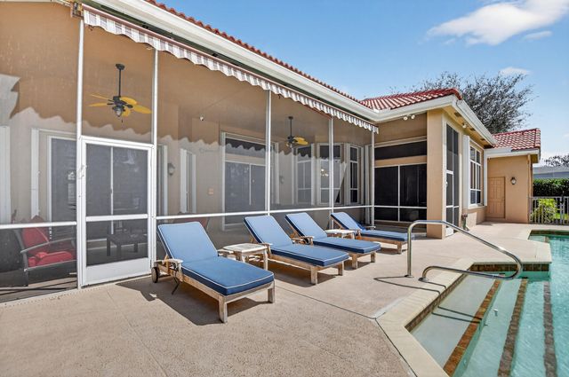 893 Forest Glen Lane, Wellington, FL 33414