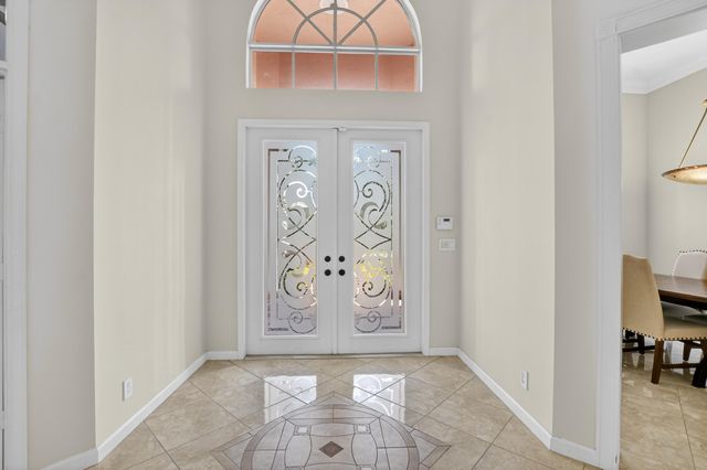 893 Forest Glen Lane, Wellington, FL 33414