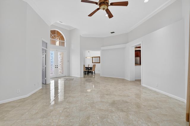 893 Forest Glen Lane, Wellington, FL 33414