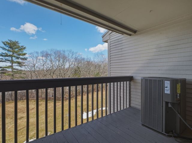 4 Duck Pond Rd 225, Beverly, MA 01915
