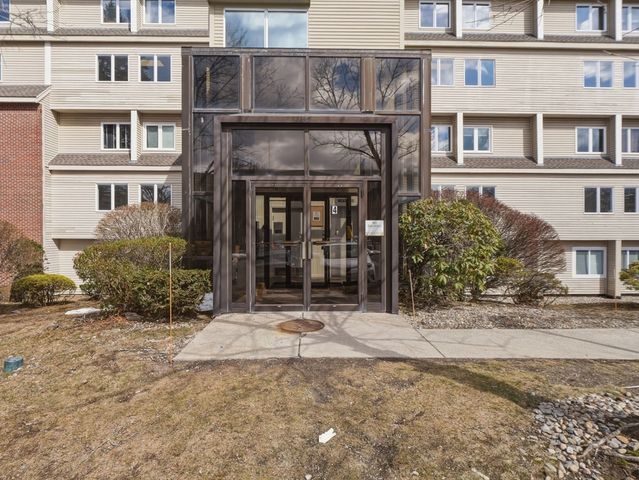 4 Duck Pond Rd 225, Beverly, MA 01915