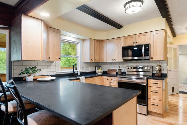 23 Covey Road, Underhill, VT 05489
