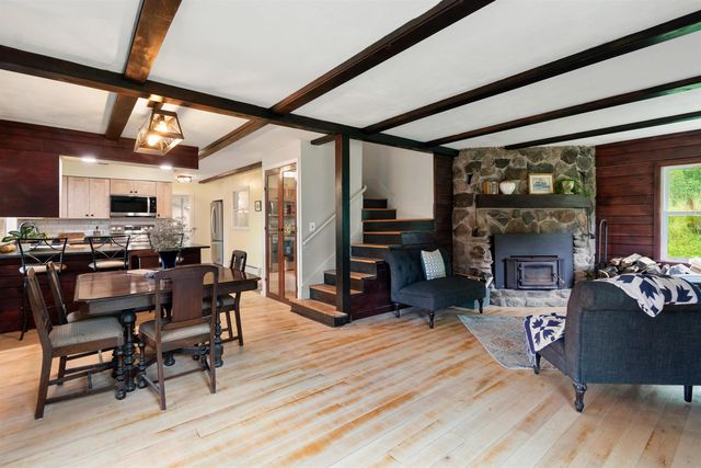 23 Covey Road, Underhill, VT 05489