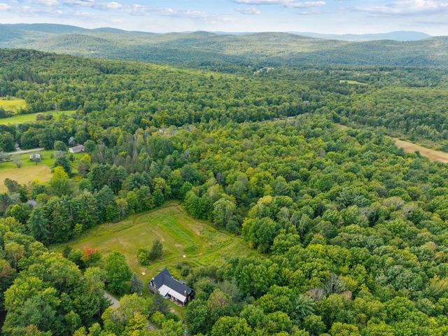 23 Covey Road, Underhill, VT 05489