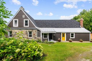 23 Covey Road, Underhill, VT 05489