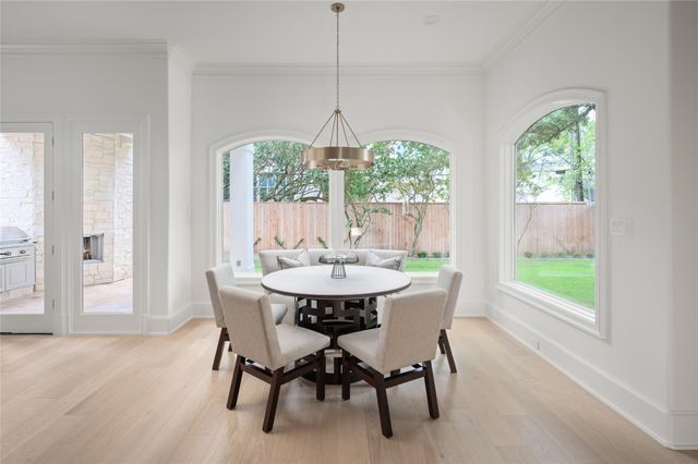2721 Fenwood Road, West University Place, TX 77005