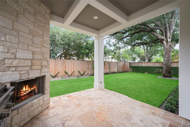 2721 Fenwood Road, West University Place, TX 77005