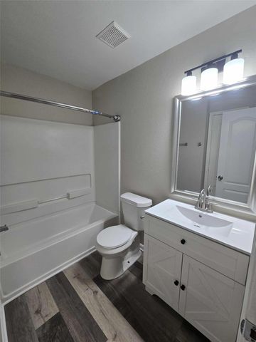 4419 Twisting Pine Court, Spring, TX 77373