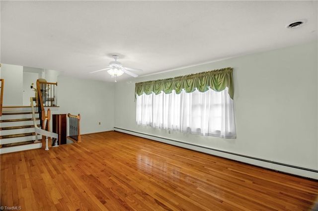 387 Ledford Circle, High Point, NC 27265