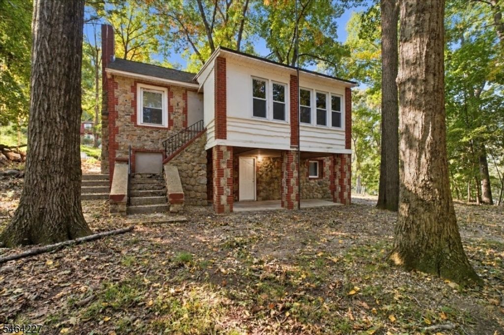 601 Succasunna Rd, Roxbury Twp., NJ 07850 — photo 4