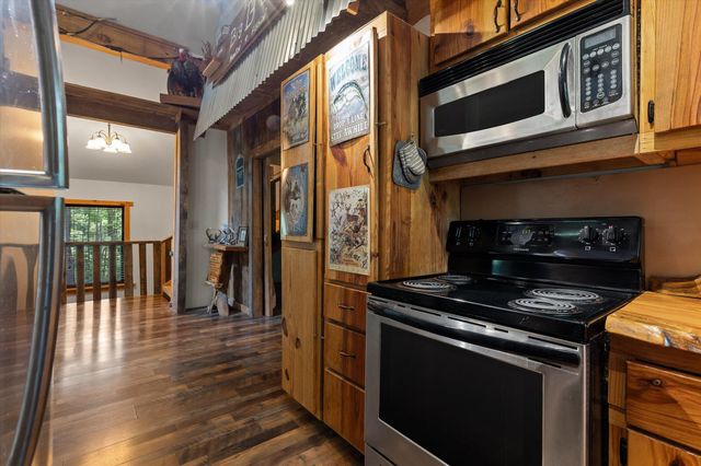 65 Rocky Top Trail, Trenton, GA 30752