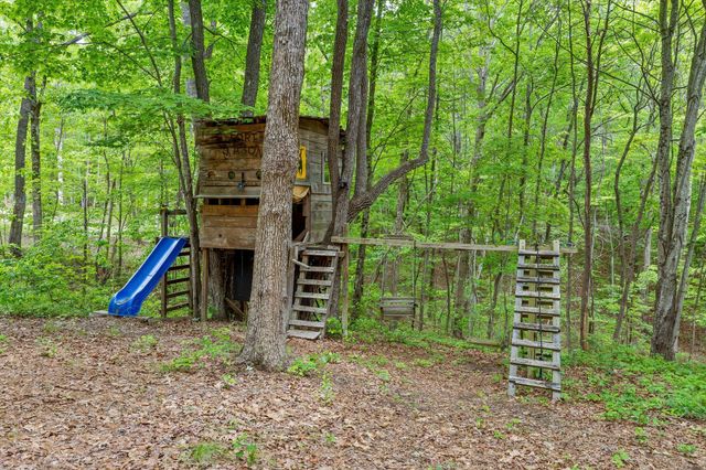 65 Rocky Top Trail, Trenton, GA 30752