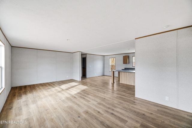 402 Tedder Street St, Rockwood, TN 37854