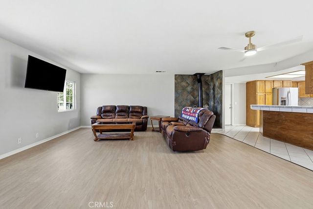 7624 E Avenue U, Littlerock, CA 93543