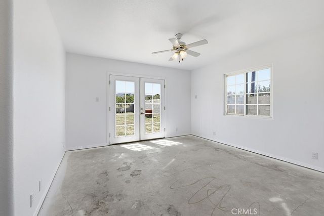7624 E Avenue U, Littlerock, CA 93543
