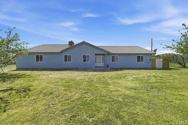 7624 E Avenue U, Littlerock, CA 93543